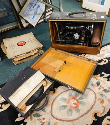 Lot 2054 - A Singer 99K sewing machine, together with a...