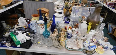 Lot 2066 - Housewares, ceramics, and glassware, to...