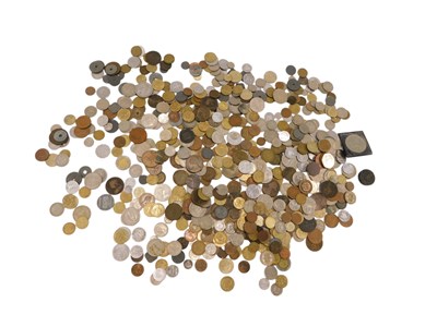 Lot 762 - A quantity of world coins, British copper, etc.