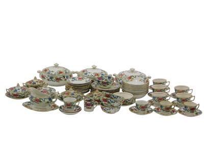 Lot 881 - A Booths Flora Dora pattern part dinner, tea...