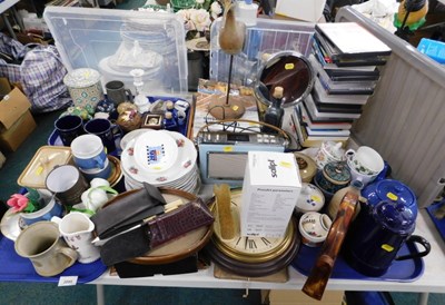 Lot 2095 - General household wares and ceramics, to...