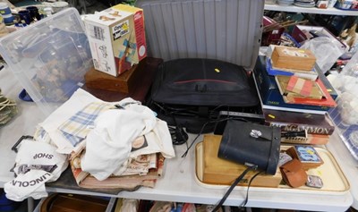 Lot 2099 - Various items, to include a Goodmans GMR1886...
