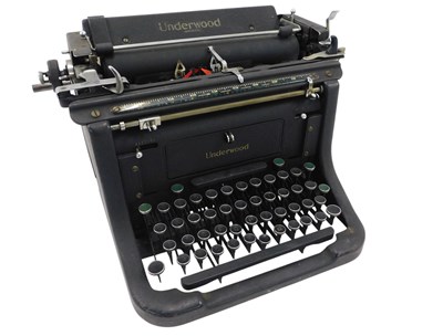 Lot 956 - A vintage Underwood black typewriter.