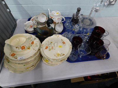 Lot 2212 - Ceramics and glassware, to include Alfred...