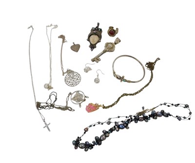 Lot 639 - Silver and costume jewellery, including a...