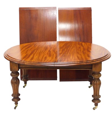 Lot 1105 - A Victorian and later mahogany extending...