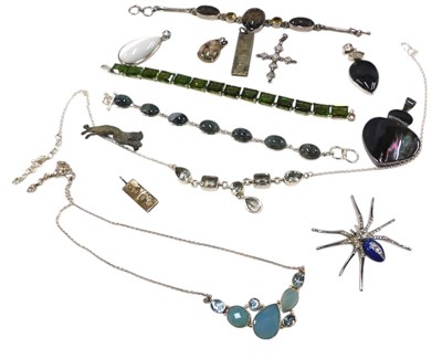 Lot 673 - Silver, gem and paste set jewellery, including...