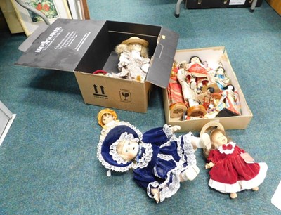 Lot 2050 - A group of dolls, some in world costume.