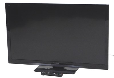Lot 1170 - A Panasonic Viera 42" LCD TV, with remote.