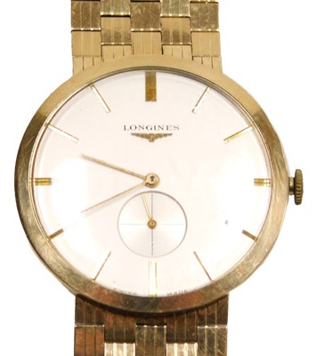 Lot 239 - A Longines gentleman's 9ct gold cased...