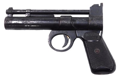 Lot 46 - A Webley & Scott Junior air pistol.
