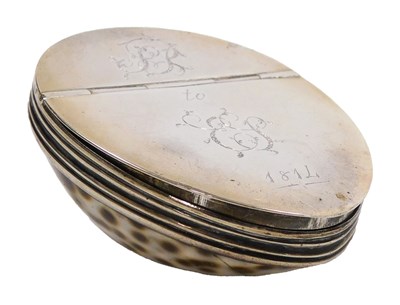 Lot 260 - An early 19thC cowrie shell snuff box, with...