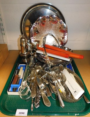 Lot 2090 - Plated wares, to include a sugar caster,...