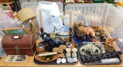 Lot 2125 - General household effects, to include various...