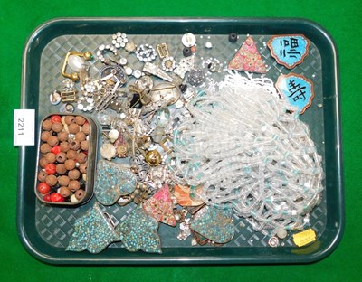 Lot 2211 - Costume jewellery, to include paste stone set...