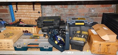 Lot 1166 - Miscellaneous tools, toolboxes, etc., to...