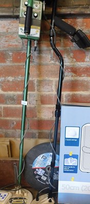 Lot 1190 - A White's Eclipse DD metal detector, another...