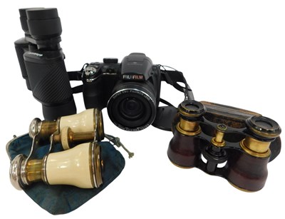 Lot 256 - A Fujifilm Finepix S digital camera, together...