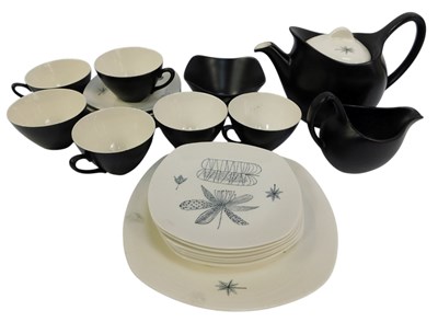 Lot 286 - A 1950s Midwinter Black Nature Study pattern...