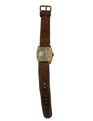 Lot 349 - An early 20thC gentleman's wristwatch, the...