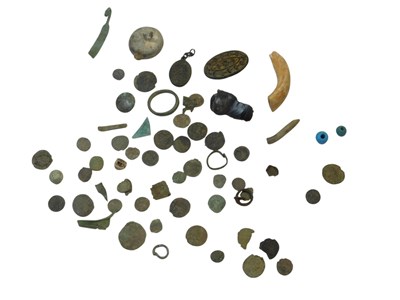 Lot 416 - Archaeological finds, including Roman and...