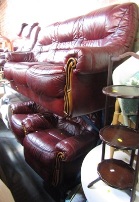 Lot 1015 - A three piece lounge suite, comprising a three...