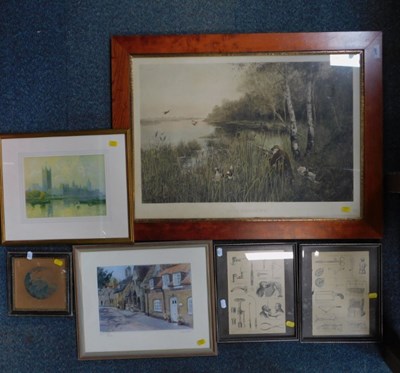 Lot 2017 - Pictures and prints, including duck shooting,...