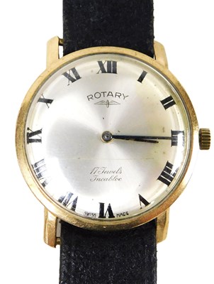 Lot 888 - A Rotary gentleman's 9ct gold cased wristwatch,...