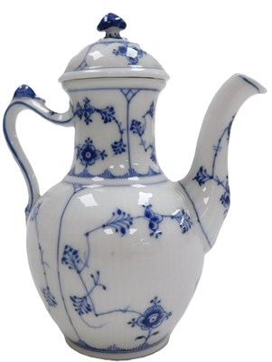 Lot 50 - A Royal Copenhagen porcelain Musselmalet Half...