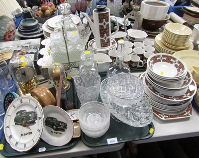 Lot 2050 - Glassware, ceramics and miscellaneous items,...