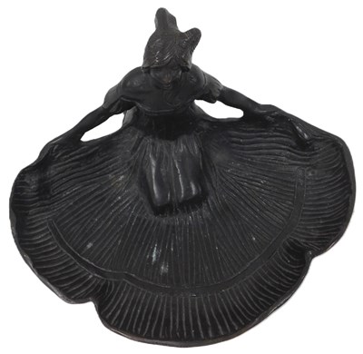 Lot 209 - An Art Nouveau style bronze dish, in the form...