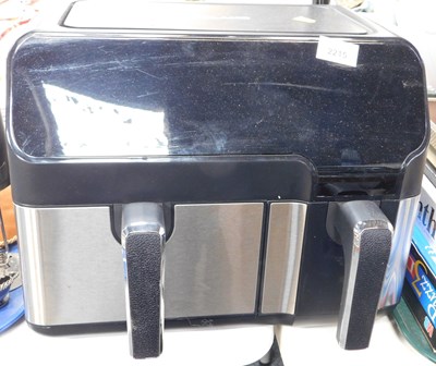 Lot 2215 - A Lakeland dual drawer air fryer.