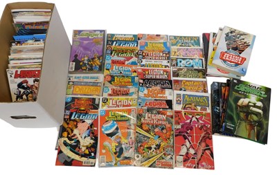 Lot 726 - Marvel comics, including full set of The...