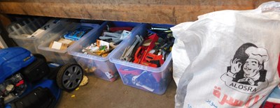 Lot 1154 - A quantity of tools, to include Nozelock...