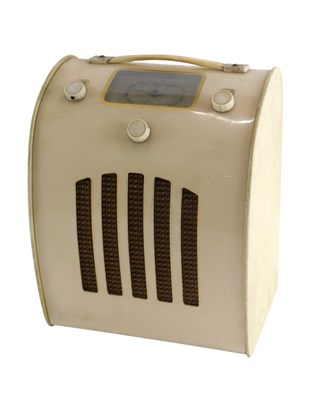Lot 112 - An Ever Ready cream plastic vintage...