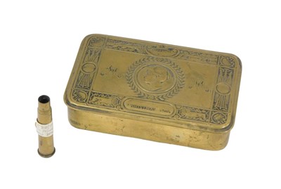 Lot 388 - A WWI Christmas 1914 brass tin and a brass shell.