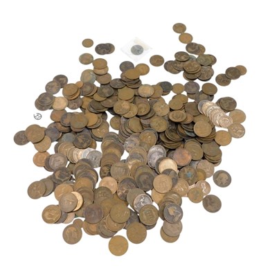 Lot 417 - A quantity of old copper pennies, to include...