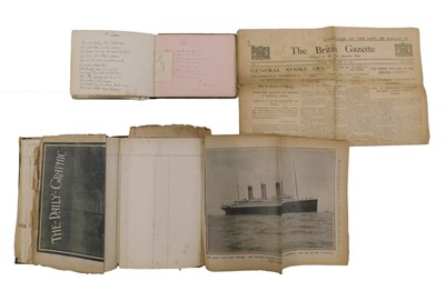 Lot 538 - An album containing various early 20thC...