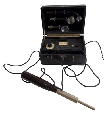 Lot 591 - A Stanley Cox limited electrotherapy...