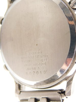 Lot 62 - A Seiko gentlemens stainless steel cased...