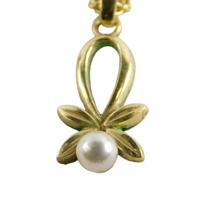 Lot 53 - A cultured pearl leaf and berry pendant, in...