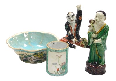 Lot 89 - A group of Chinese ceramics, comprising a...