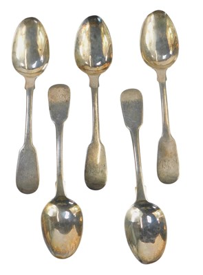 Lot 25 - Five William IV Fiddle pattern...