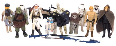 Lot 868 - A group of vintage Kenner Star Wars figures,...