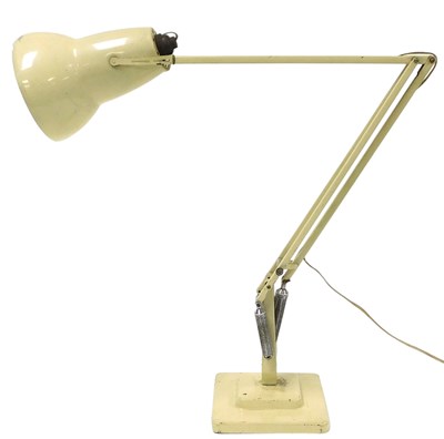 Lot 22 - A Herbert Terry & Sons Ltd cream Anglepoise lamp.