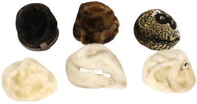 Lot 54 - Six vintage lady's fur hats.