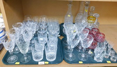 Lot 2013 - Glassware, to include cut and moulded glass...