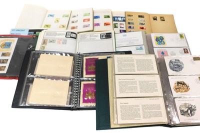 Lot 134 - Philately. The Official Collection of World...