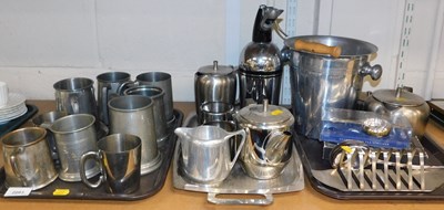 Lot 2083 - A group of stainless steel wares, to include...