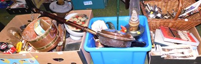 Lot 2146 - General household effects, to include cased...